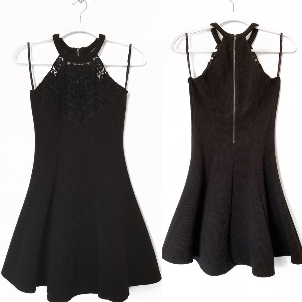 Women’s A-Line Halter Lace Dress